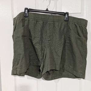 Old Navy Army Green High-Rise Women's Shorts in Size XXL